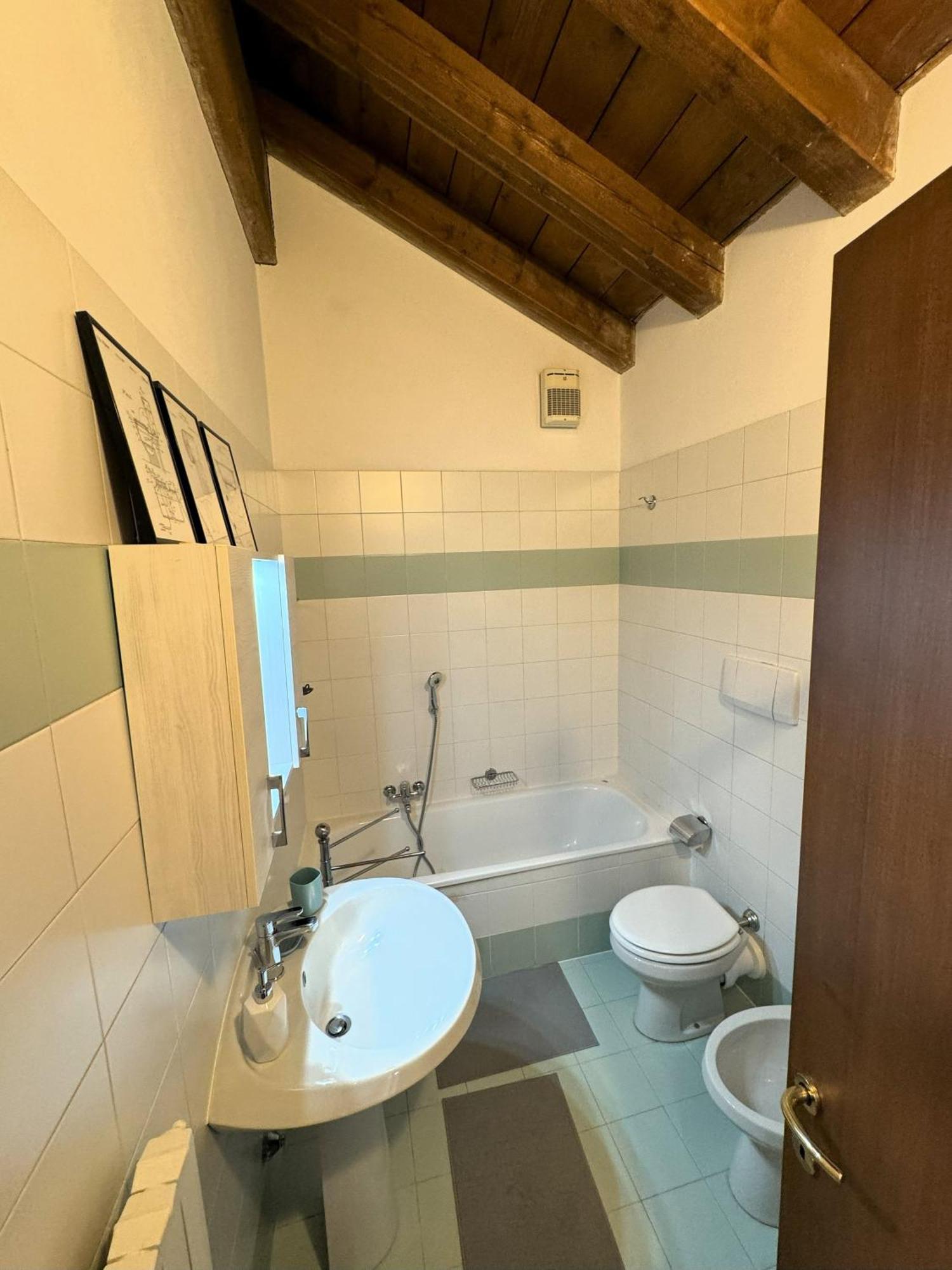 Casa Biondi Apartment Mantova Bagian luar foto